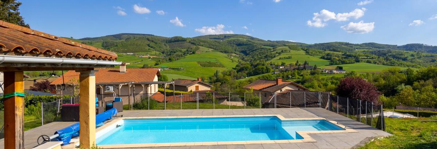 Maison 5 Pièces 172 m² à vendre à Brussieu (69690)