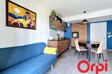 Appartement 3 pièces 240000 €