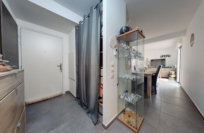 Coup de cœur : Appartement F2 de 2022 en rez-de-chaussée avec Terrasse & Garage — photo 4