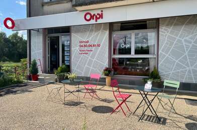 Commerce  17000 €