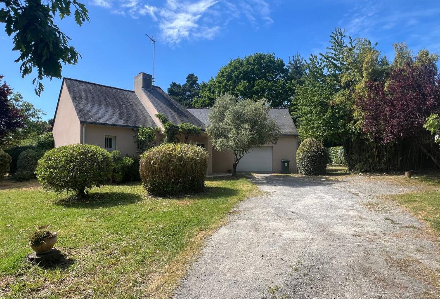 Maison À Vendre - Orientée sud ouest - Plain-pied - sejour 49 m² - 3 chambres - Garage — photo 1