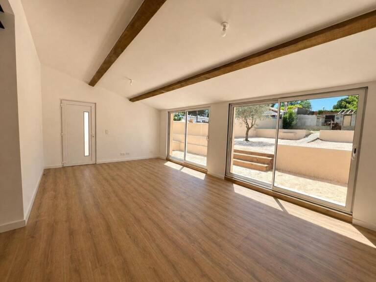 Maison T4 de plain pied 86 m2 avec jardin — photo 1
