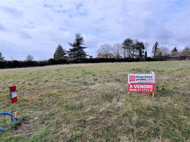 PROCHE MAINTENON - Beau terrain à bâtir de 911 m² — photo du bien