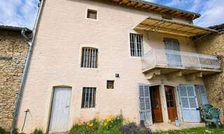 Maison 10 Pièces 200 m² à vendre à Uchizy (71700)
