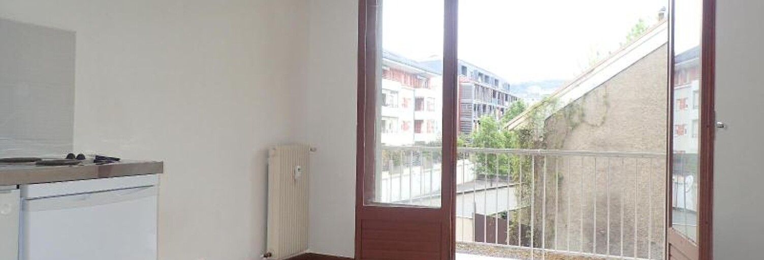 Appartement 1 Pièce 14 m² à louer à Chambéry (73000)