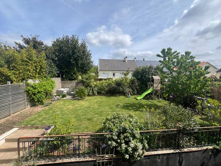 Maison de 161 m2 - 5 chambres - JARDIN — photo 1