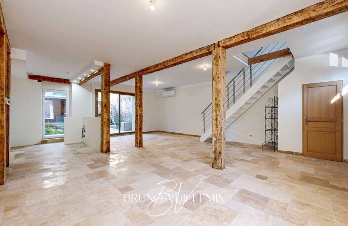 MAISON DE VILLE R+1 avec GARAGE, DEPENDANCES et EXTERIEUR — photo 2