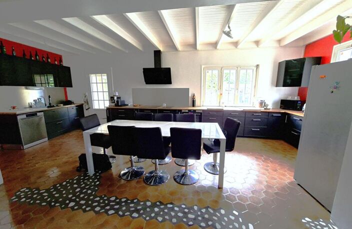 Maison  Saint Savinien17350  169 m2 + Garage et Dépendances — photo 4