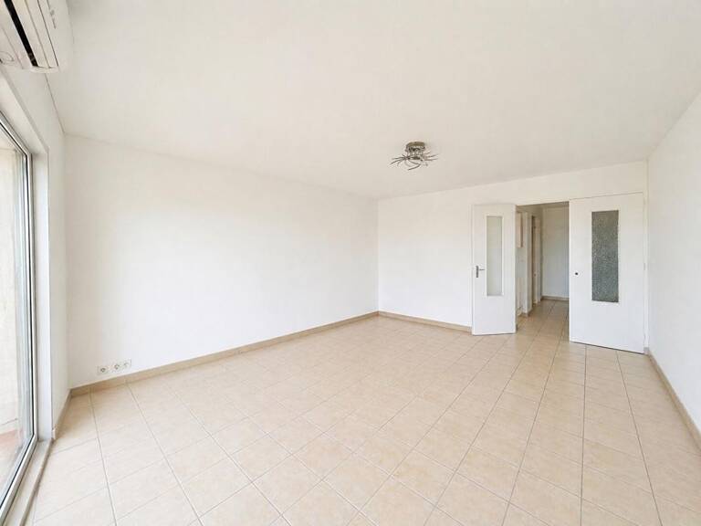 Appartement T2 - Le Lavandou - Centre-ville à deux pas de la plage — photo 1