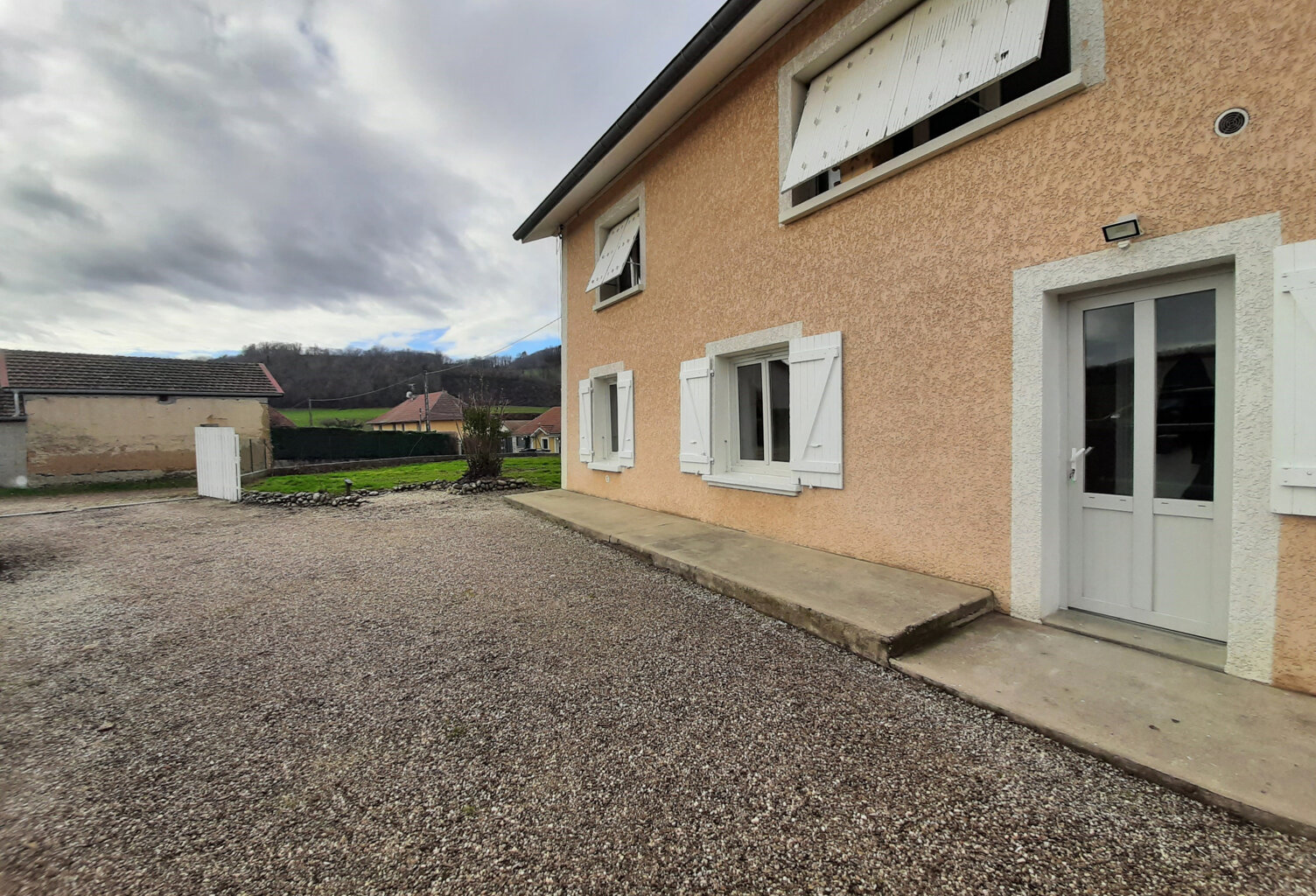 Ensemble immobilier La Bati Divisin (38490) — photo 1