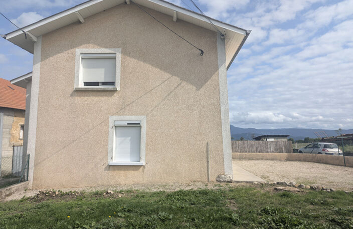 Ensemble immobilier La Bati Divisin (38490) — photo 2