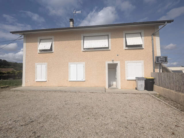 Ensemble immobilier La Bati Divisin (38490) — photo du bien