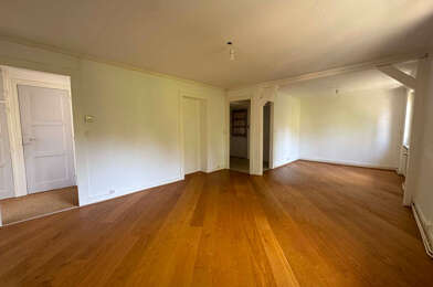 Appartement 6 pièces 141000 €