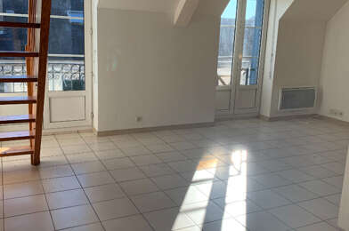 Appartement 4 pièces 735 €