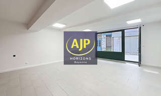 Commerce  65 m² à vendre à Bayonne (64100)