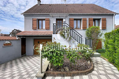 Maison 5 pièces 349900 €