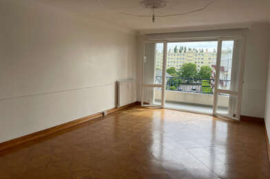 Appartement 4 pièces 157000 €