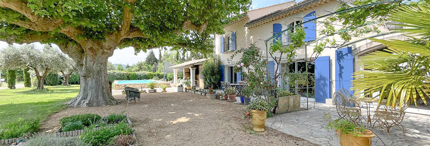 Maison 5 Pièces 170 m² à vendre à Suze-la-Rousse (26790)