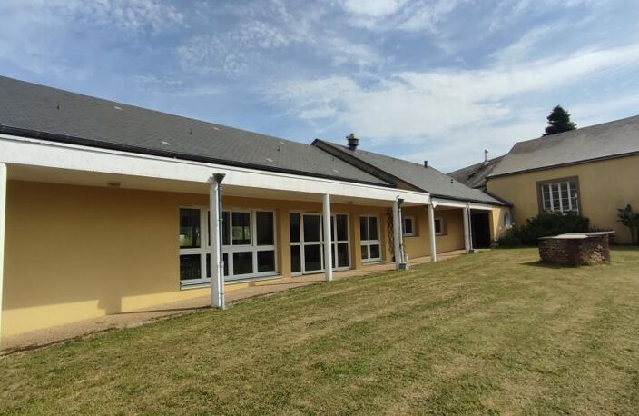Vente Immeuble à Marigné-Laillé — photo 5