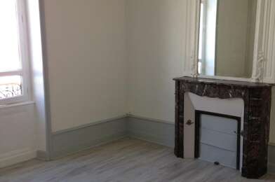 Maison 6 pièces 920 €