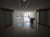 MONTAGNAC - Local commercial ou professionnel 162m2 — photo 3