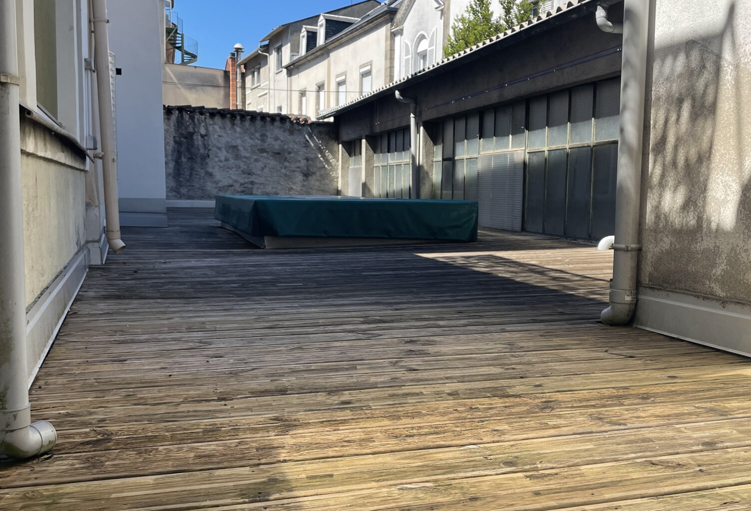 Limoges - Appartement T5 - Proche centre ville - Grande terr — photo 1