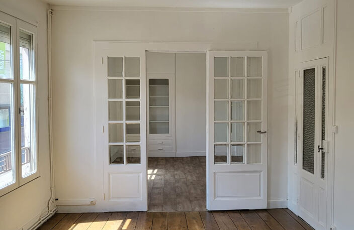 Limoges - Appartement T5 - Proche centre ville - Grande terr — photo 4