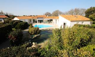 Maison 8 Pièces 220 m² à vendre à Nieul-sur-Mer (17137)
