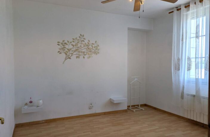 Vente maison 5 pièces 120 m² Noyant-de-Touraine (37800) — photo 5