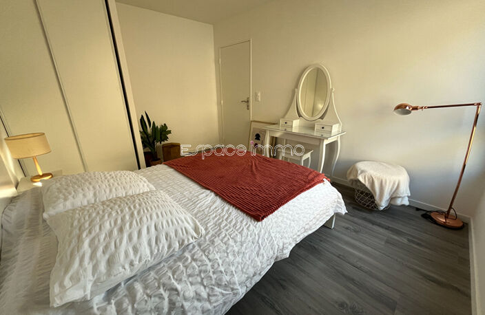 APPARTEMENT T2 - BALCON - PARKING PRIVATIF - RESIDENCE SECURISEE - SOTTEVILLE LES ROUEN - 40,74 m² — photo 4