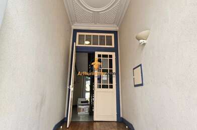 Immeuble  196000 €
