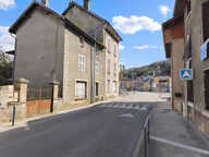 Immeuble de rapport à rénover Plein coeur de ville  Renage — photo 2