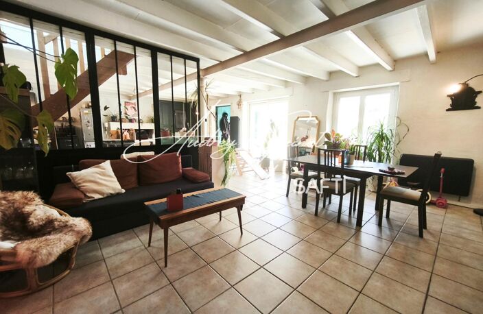 Maison de caractère, avec sa piscine — photo 4