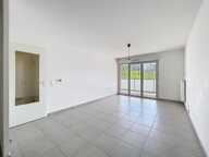 Appartement T3 avec terrasse et parking. — photo 4