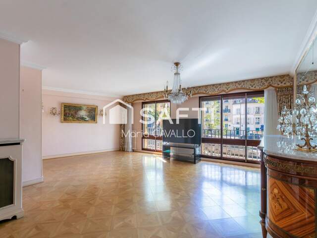 APPARTEMENT FAMILIAL TRAVERSANT AU CALME AVEC EXTÉRIEUR — photo du bien