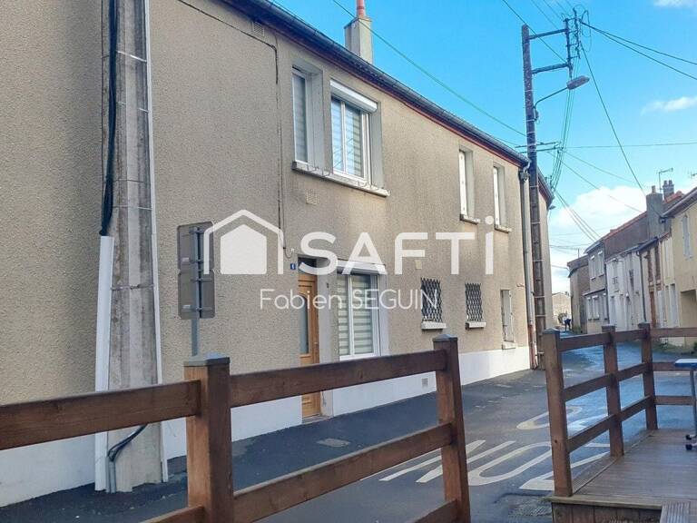 Maison de centre bourg intégralement rénovée avec possibilité de créer 2 à 3 appartements supplémentaires — photo 1