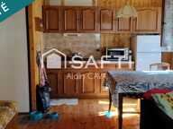 Chalet de 51m² sur 2 niveaux avec garages, vide sanitaire sur 552 m² de terrain cloturé — photo 4