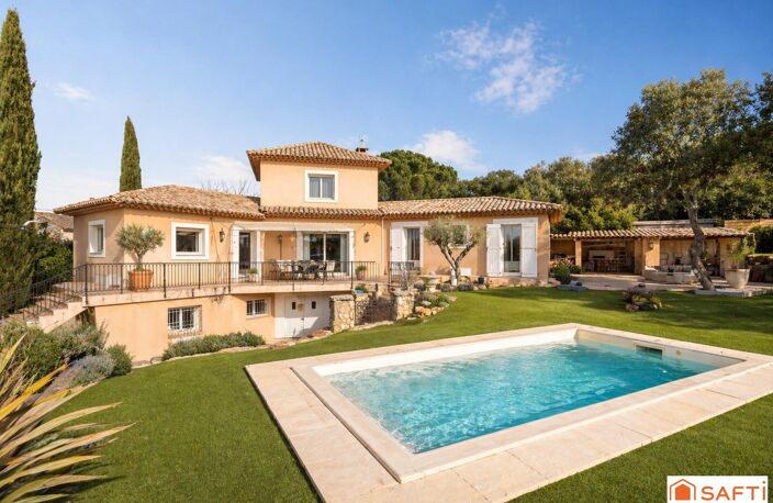 Villa lumineuse avec piscine, tout confort , au calme — photo 2