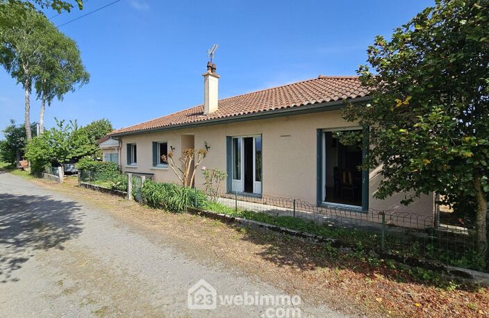 Maison - 115m² - Pontacq — photo 2