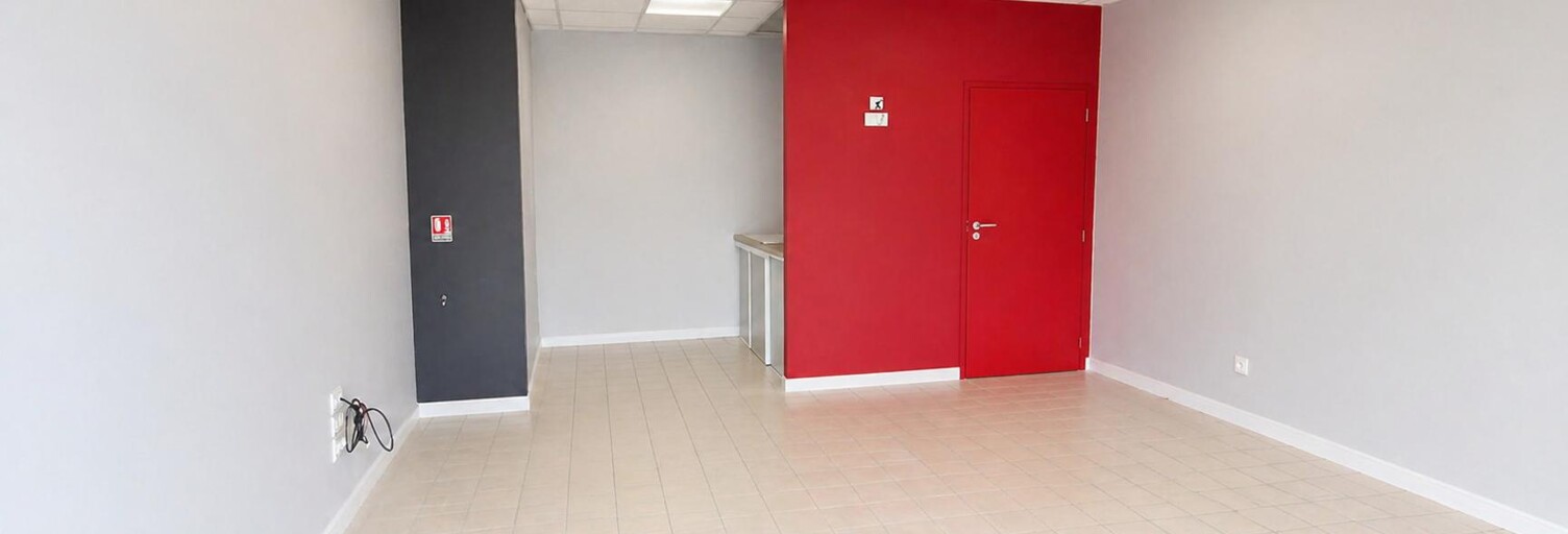 Commerce  35 m² à louer à Les Lucs-sur-Boulogne (85170)