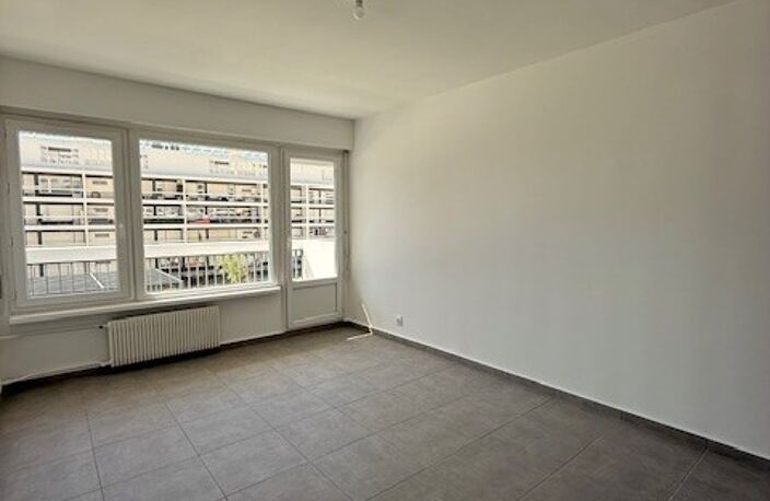 A LOUER / SANS FRAIS D'AGENCE - Secteur Prado / Vélodrome - Type 3 de 62m² avec balcon  — photo 2