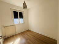 BOURGES Juranville- maison 2 chambres et un bureau -stationn — photo 4