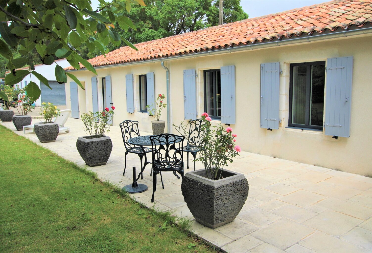 Très belle maison Familiale en pierre — photo 1