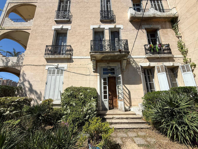 A VENDRE - APPARTEMENT T3 80m2 - Marseille 13011 — photo 1