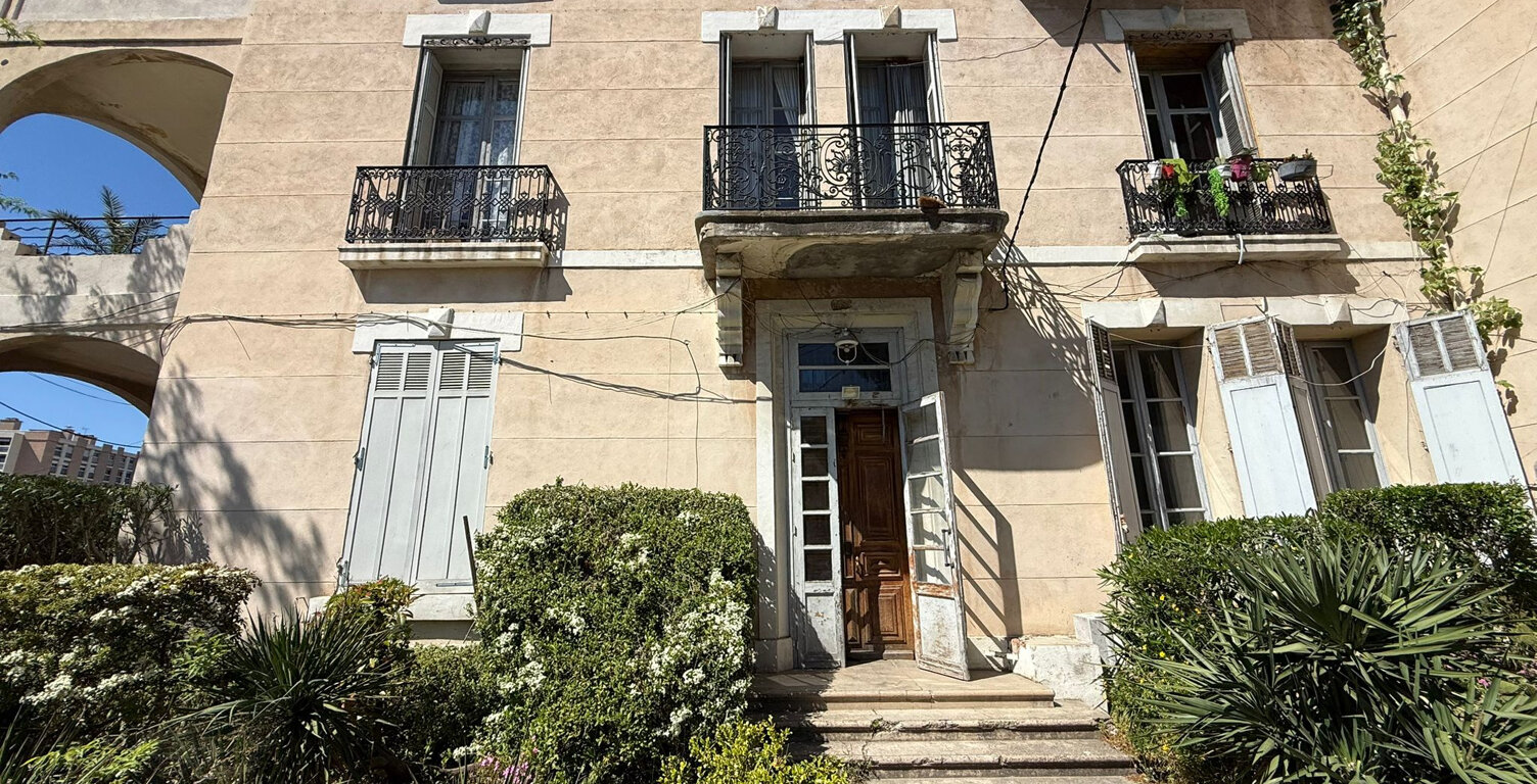 A VENDRE - APPARTEMENT T3 80m2 - Marseille 13011 — photo 1