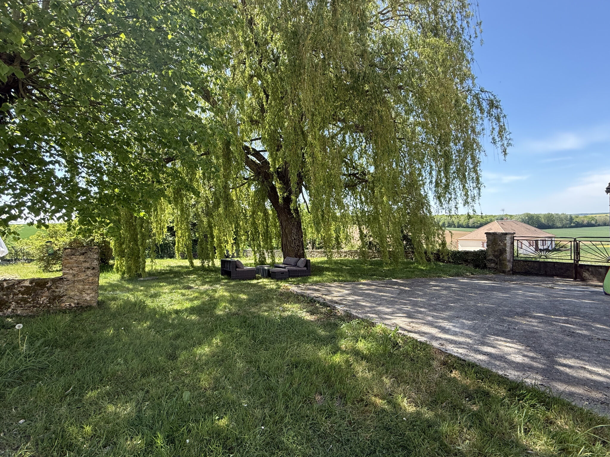 Villa / Maison  T6 à vendre Tréfols 51210