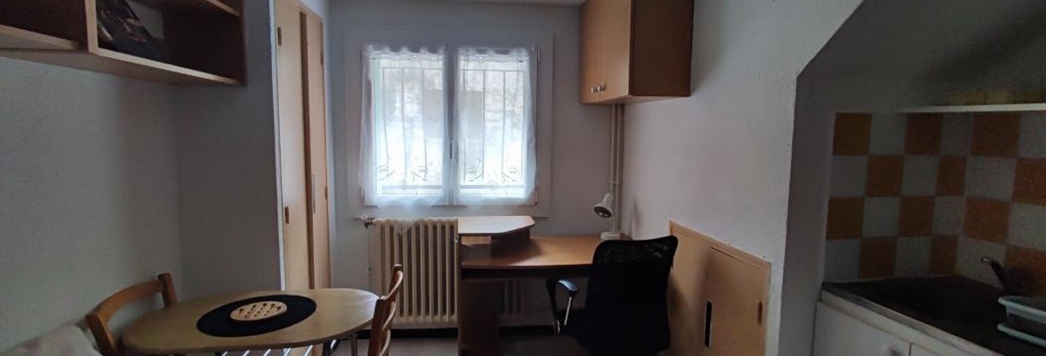 Appartement 1 Pièce 15 m² à louer à Nîmes (30000)