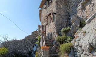 Maison 4 Pièces  m² à vendre à Coursegoules (06140)