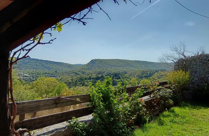 COURSEGOULES, très belle bergerie 3/4P avec jardins et grange — photo 3