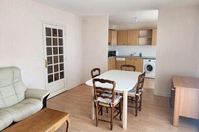 Appartement 3 pièces 740 €